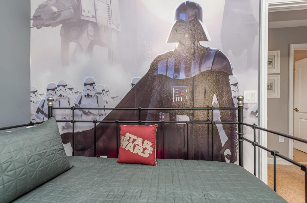 Champions Gate Epic Villa upstairs children's bedroom with Darth Vader Star Wars themed room